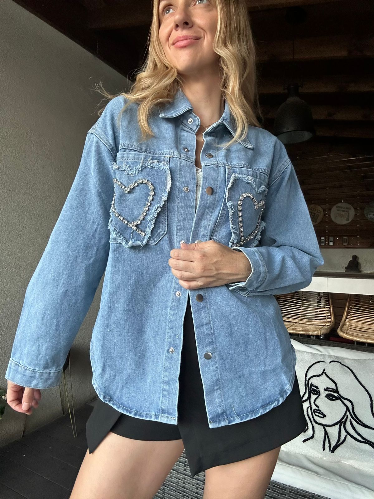 Chaqueta jeans corazones